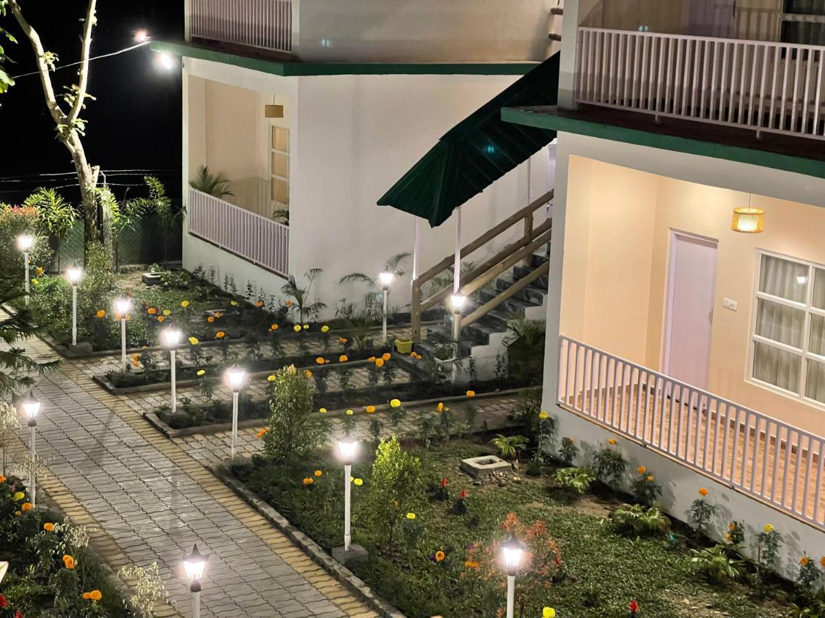 Jaldapara Forest Tourist Lodge Jftl Madari Hat Экстерьер фото